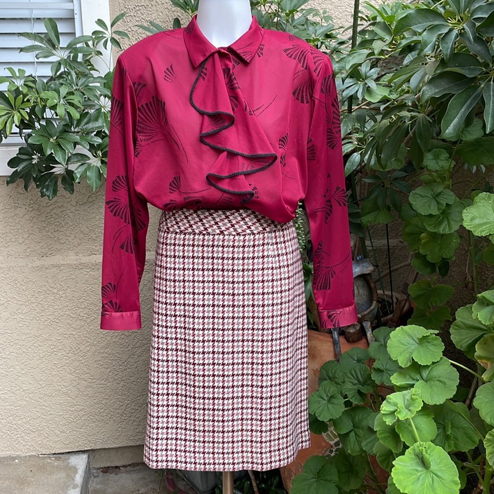 New multicolored Chadwicks wool/polyester skirt